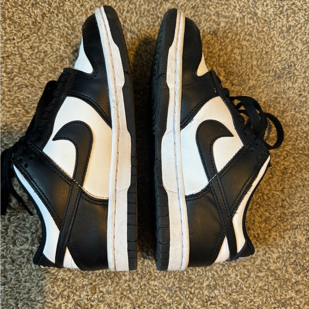Panda Nike Dunks - image 4